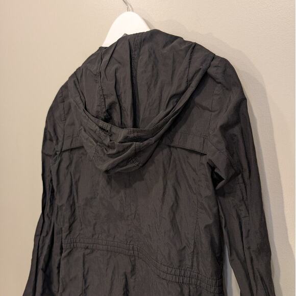 Cole Haan Jacket Windbreaker Packackable Hood Rain Pockets - Size S - Picture 5 of 9